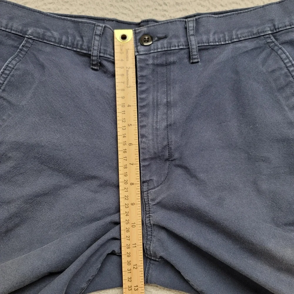 Levis Shorts Mens 34 Blue‎ Chino Outdoors Casual Skateboarding Flat Front